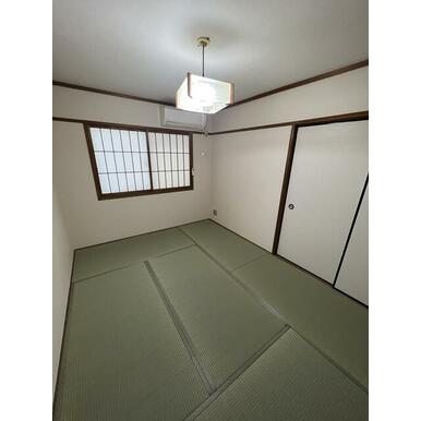 ルミエール東灘の居間写真