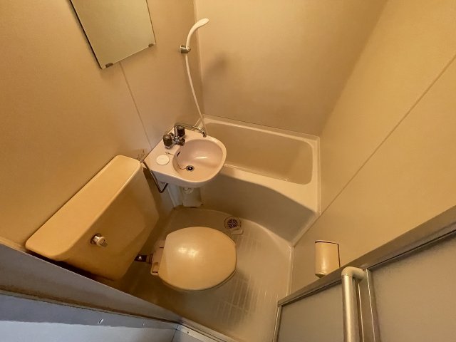メゾンシルフィードの風呂写真