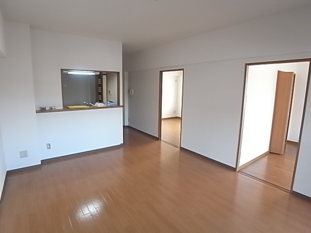 シティプラザ芦屋西の居間写真