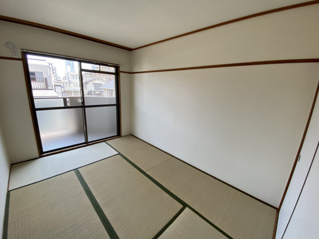 ハイツときわの居間写真