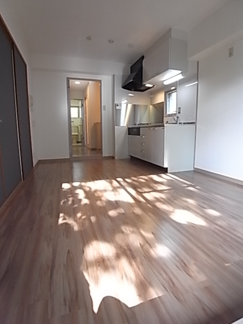 芦屋パティオの居間写真