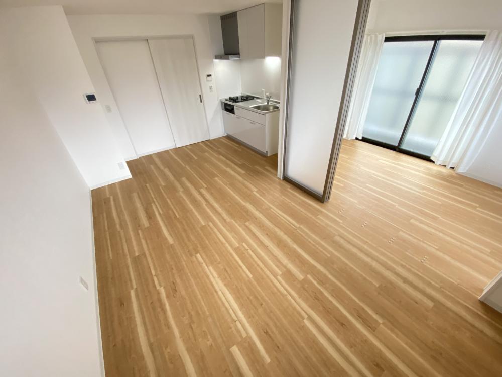 芦屋リバーウエストマンションの居間写真