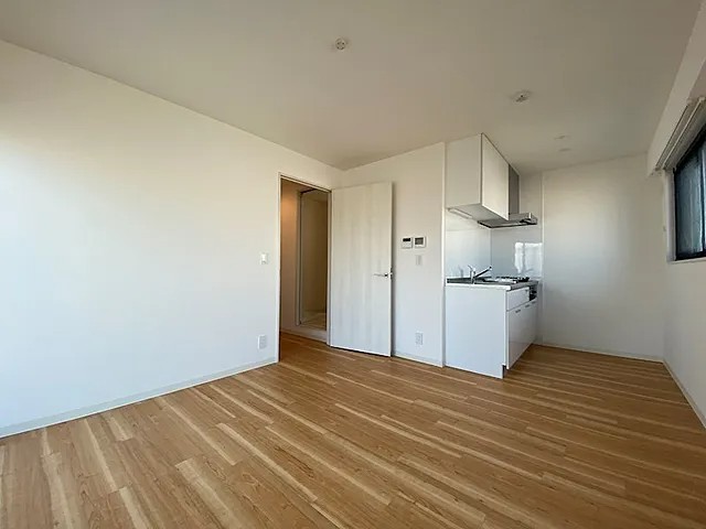 芦屋リバーウエストマンションの居間写真