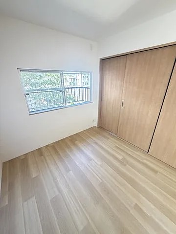 エルパラッツォ篠原の居間写真