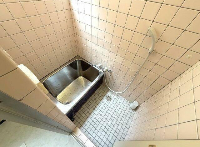 深江南町テラスハウスの風呂写真