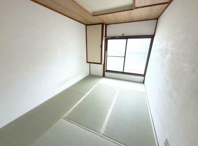 深江南町テラスハウスの居間写真