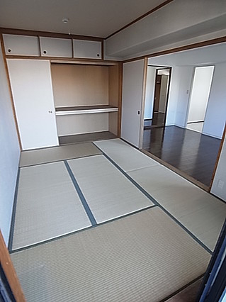 ロマンツェ東灘の内装写真