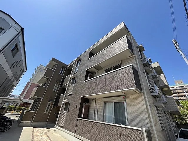 D-room灘北通の外観写真