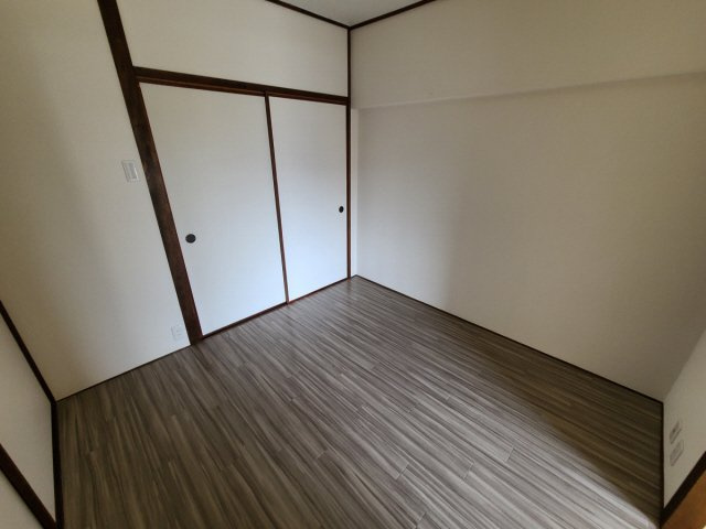 甲南灘コーポラスの居間写真