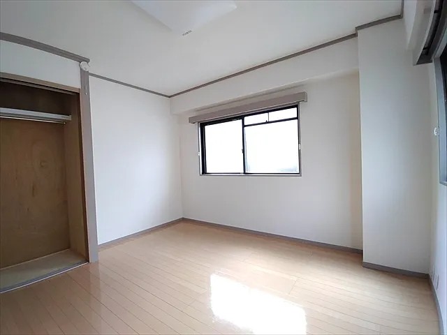 マスミマンションの居間写真