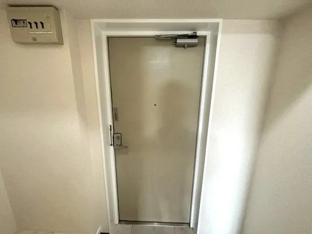 カサベラ岡本の玄関写真
