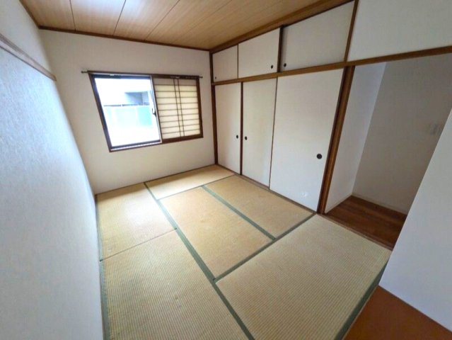 パーク・ノヴァ御影の居間写真