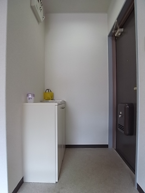 パル六甲の玄関写真