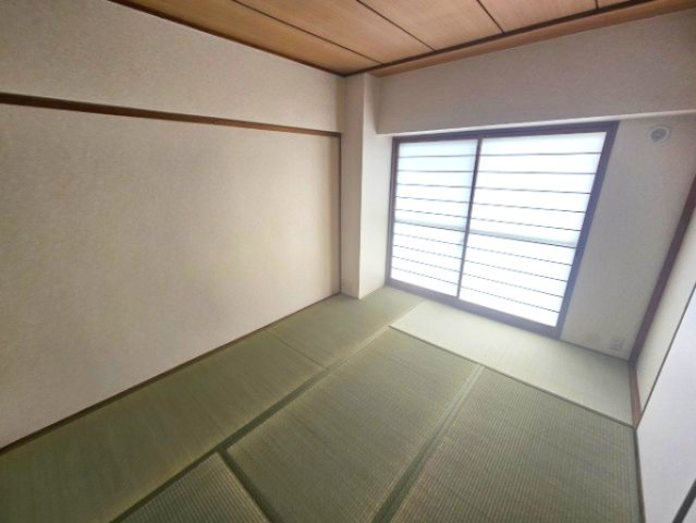 日興甲南スカイマンションの玄関写真