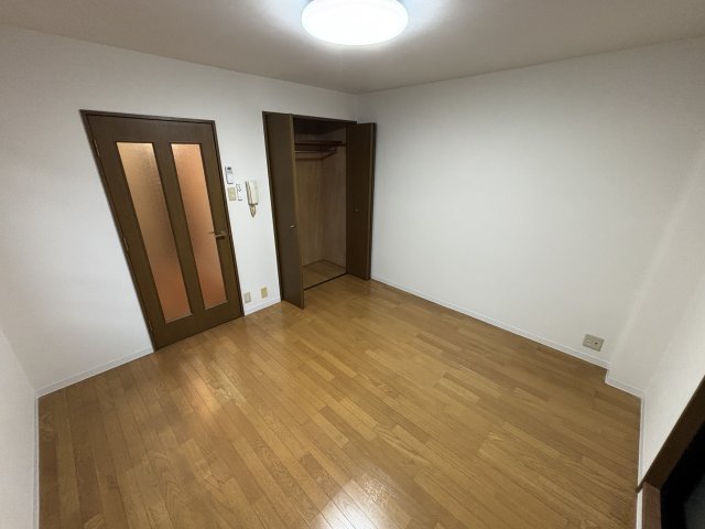 コスモハイツの居間写真