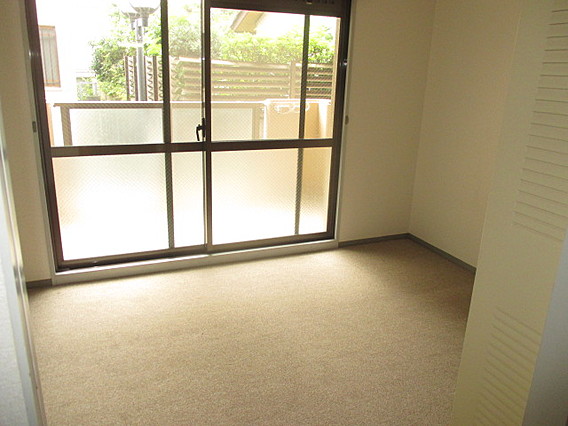 ハイム屋敷本の居間写真