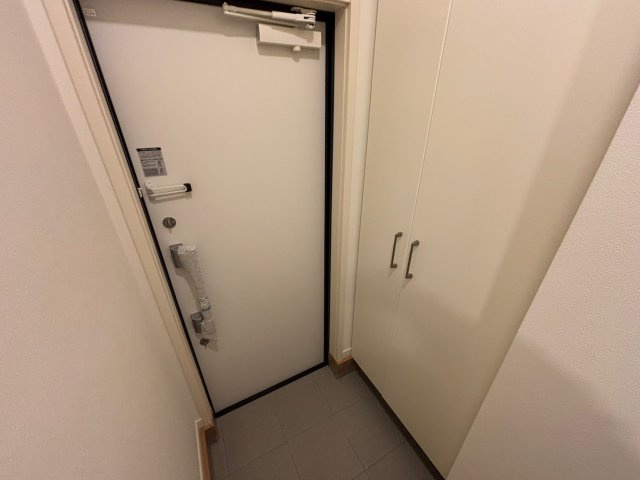 MOCXION御影の玄関写真