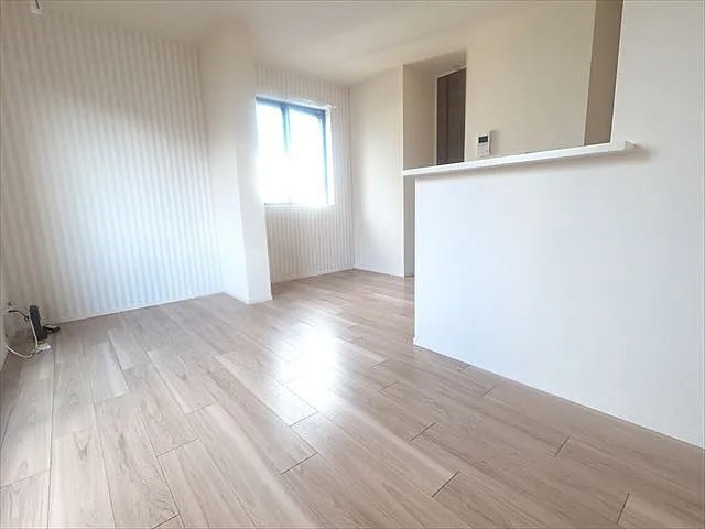 ホワイトハウス御影住吉の居間写真