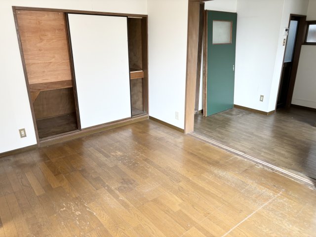 青谷ハイツの居間写真