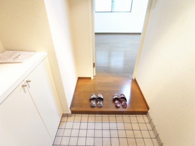 エトワール山手小山の玄関写真