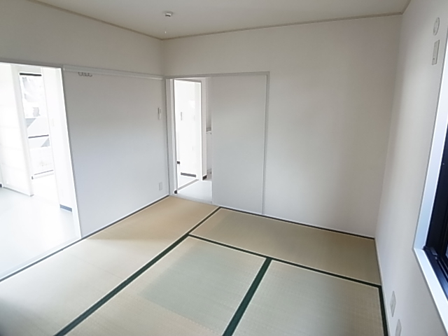 ヘスティア御影A棟の居間写真