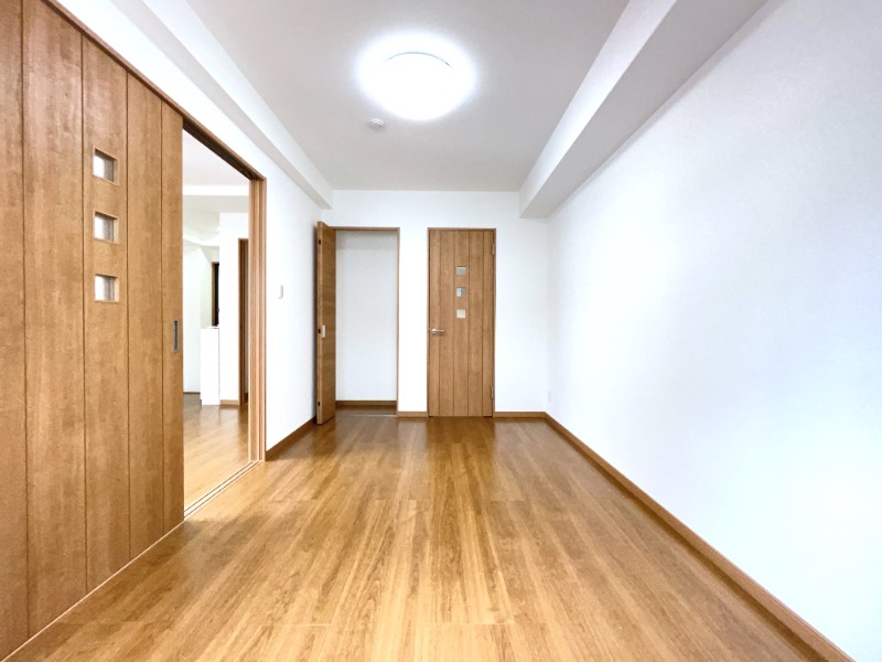中天マンションの居間写真