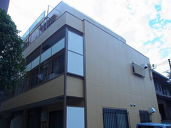梅本マンション