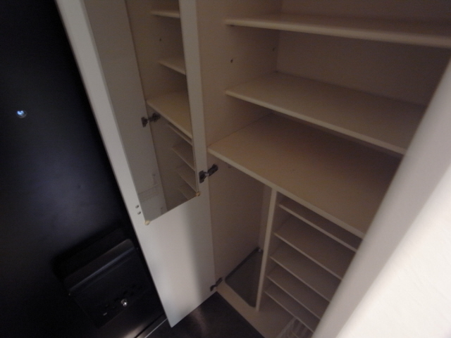 ホープ芦屋の玄関写真