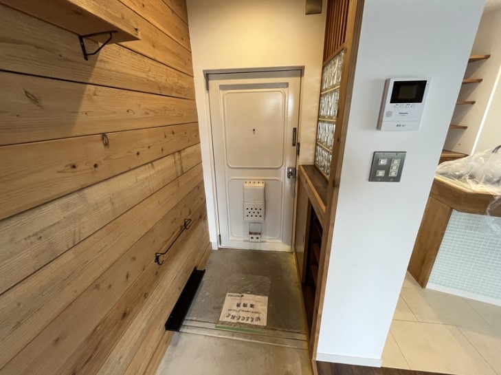 大桝マンションの玄関写真