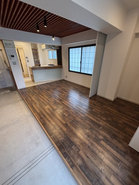 大桝マンションの居間写真