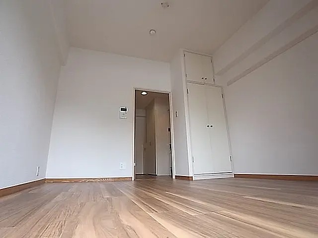 ランブラス芦屋の居間写真