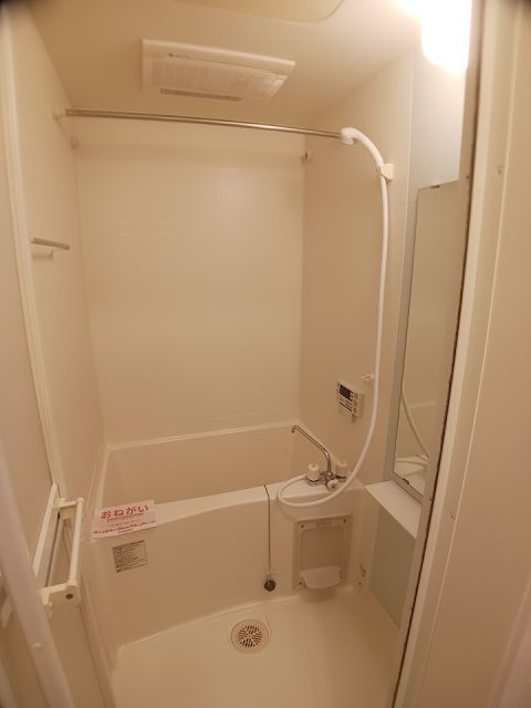 エッセンティア春日野の風呂写真