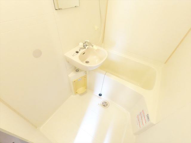 アヴェニール北青木の風呂写真