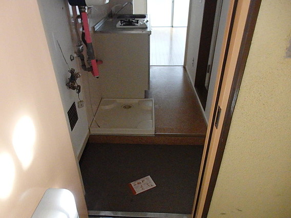 本宮マンションの玄関写真