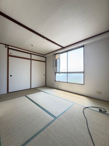 六甲コーポラスの居間写真