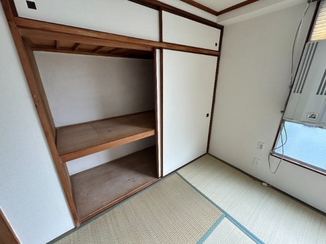 六甲コーポラスの居間写真