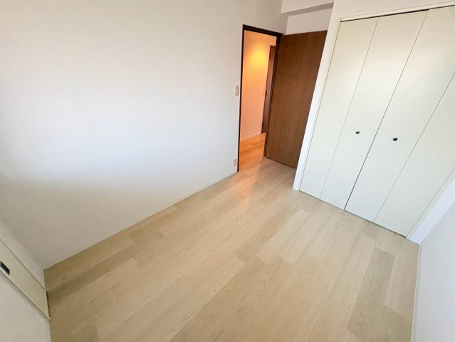 フレシア西宮の居間写真