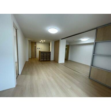ディアコート芦屋大原町の居間写真