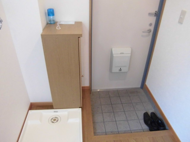 ルミエール六甲弐番館の玄関写真