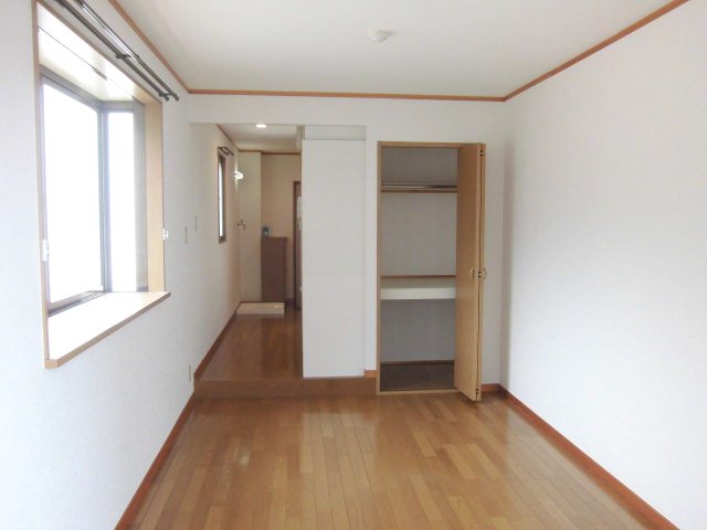 ルミエール六甲弐番館の居間写真