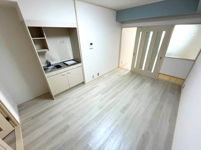 セルダン芦屋の居間写真