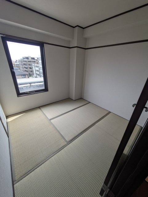 ポコアポコ本山ハウスの居間写真
