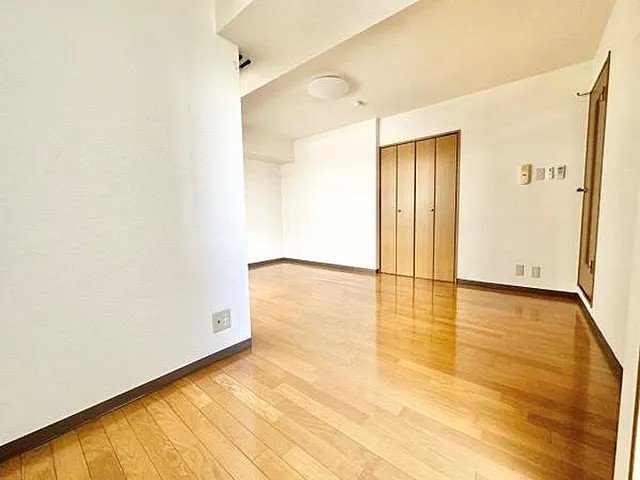 ルミエール深江の居間写真