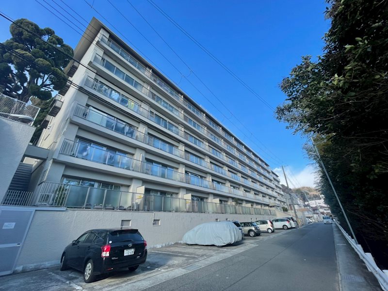 岡本パークマンションの外観写真