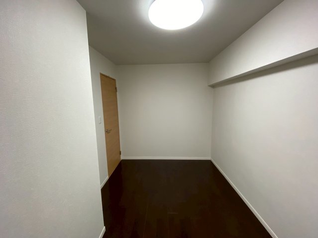 岡本パークマンションの居間写真
