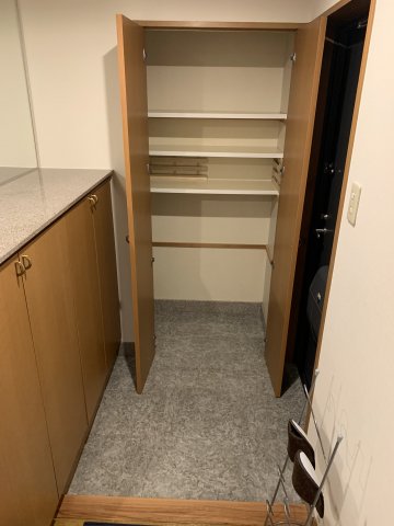 ドルチェ芦屋の玄関写真