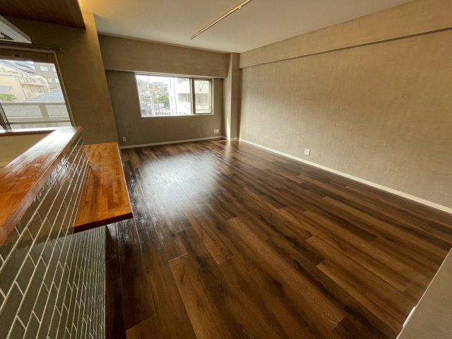 ドルチェ芦屋の居間写真