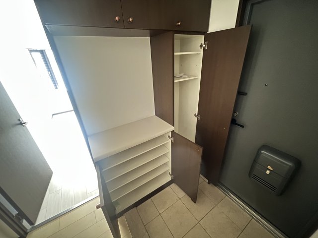 アーデンコート住吉川の玄関写真