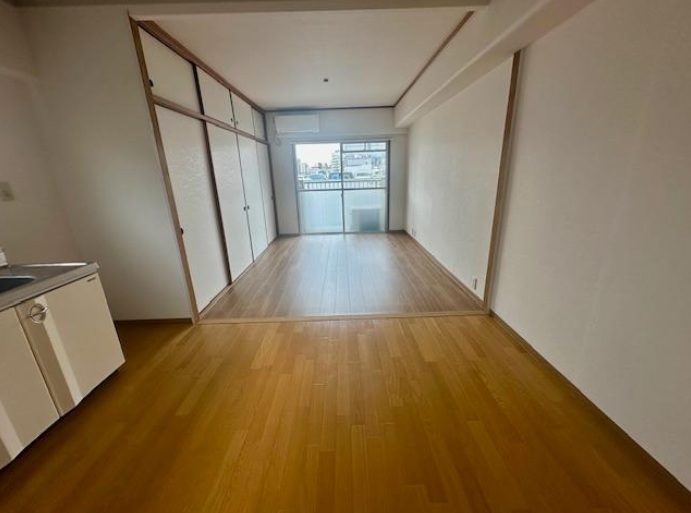 甲南メゾン本山の居間写真