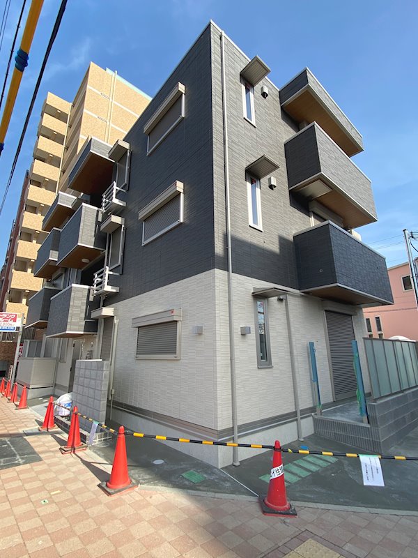 シャルマンラエリカ